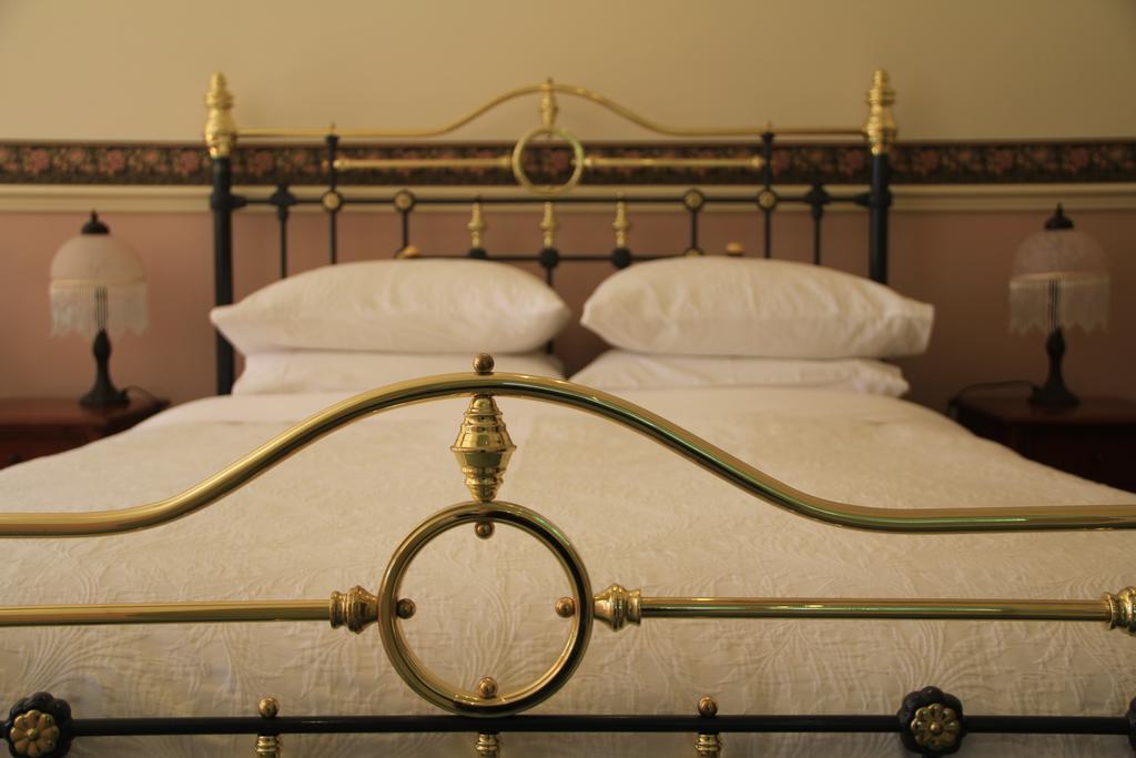 Fernglade On Menzies Bed & Breakfast Emerald ห้อง รูปภาพ